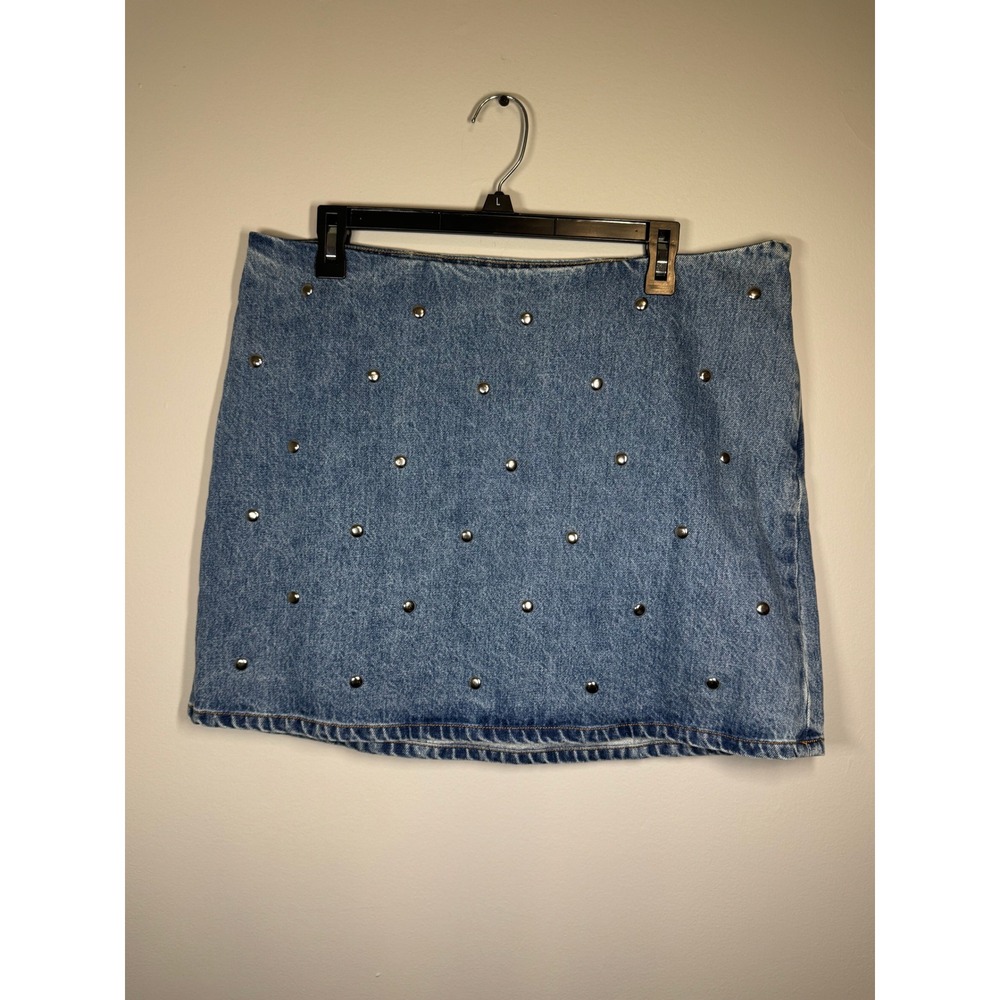 Y2K Studded denim mini skirt
